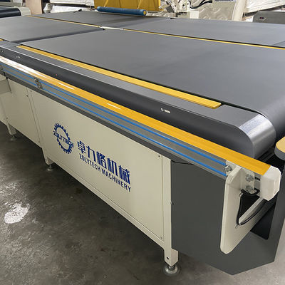 3.37KW 컴컴퓨터이즈드 매트리스 피대 운반기 50-500mm 재봉틀 두께 1400-2300rpm